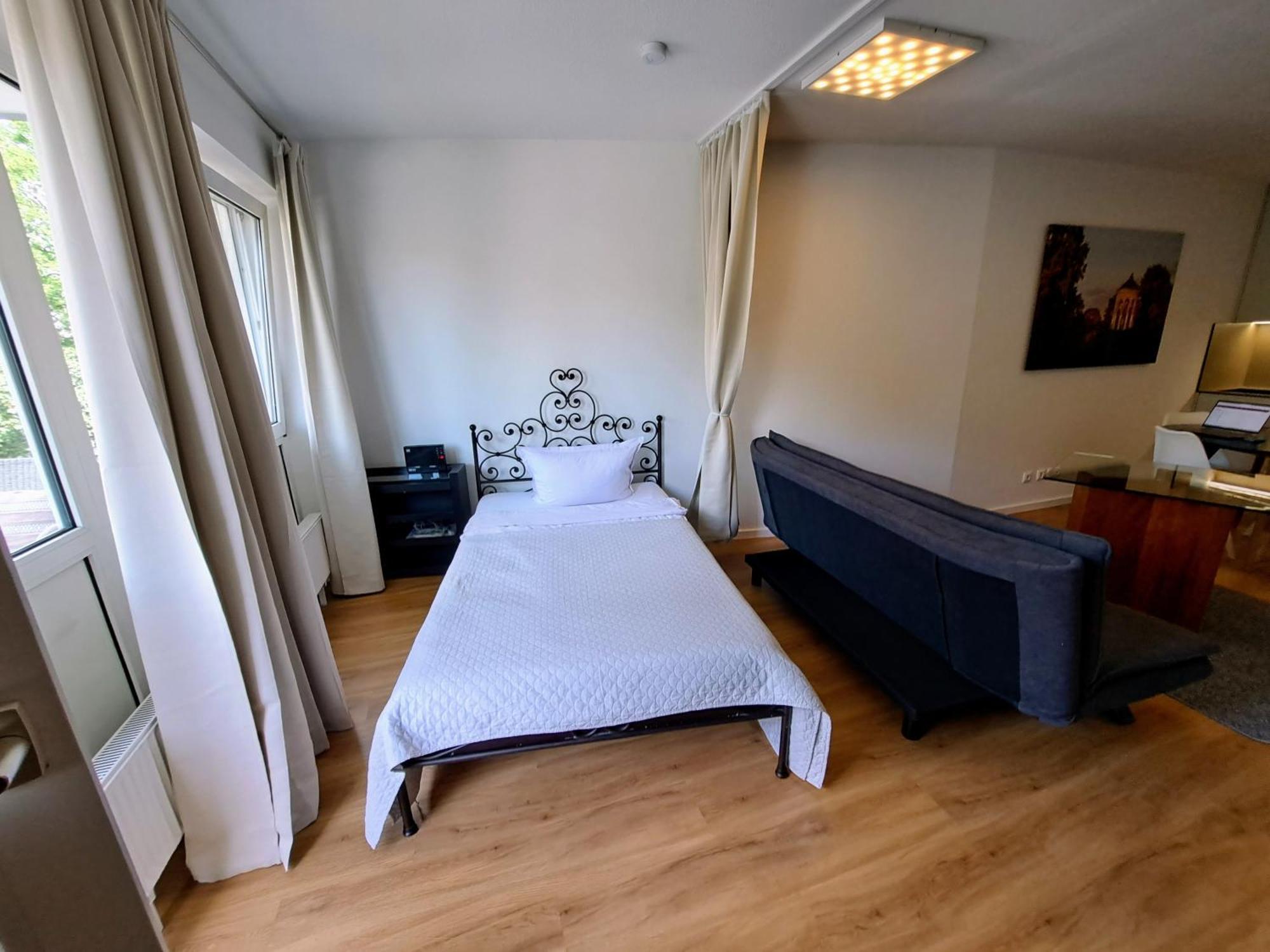 East Park Apartments Baumkirchner Str 18 Мюнхен Екстер'єр фото