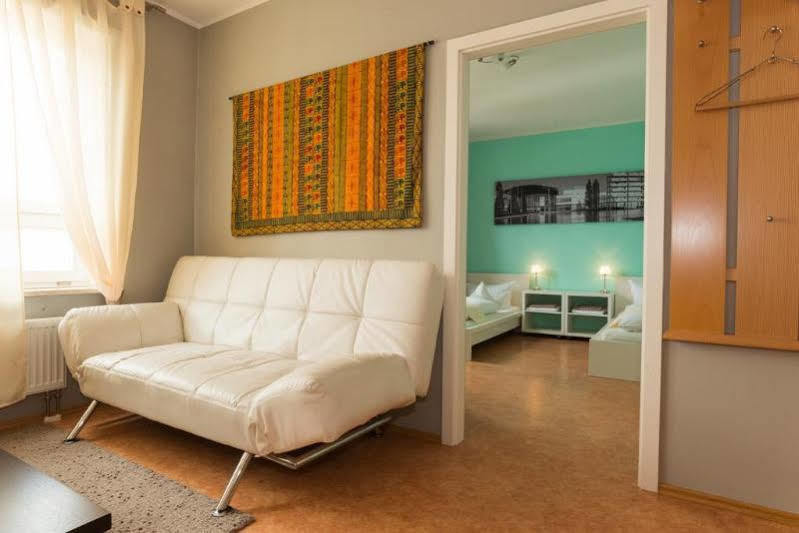 East Park Apartments Baumkirchner Str 18 Мюнхен Екстер'єр фото
